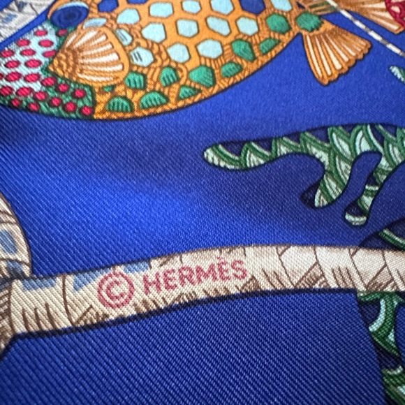 Hermès “Grands Fonds” Silk Vintage Scarf, Annie Faivre, 90cm, Collector’s Item - Picture 16 of 16
